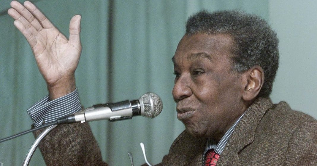 Por uma geografia cidadã: por uma epistemologia da existência – Milton Santos